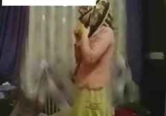 جوجه های جوان اسباب بازی های مشابه را خریدند فیلم های سکسی شهوانی و خود را به ارگاسم می رسانند